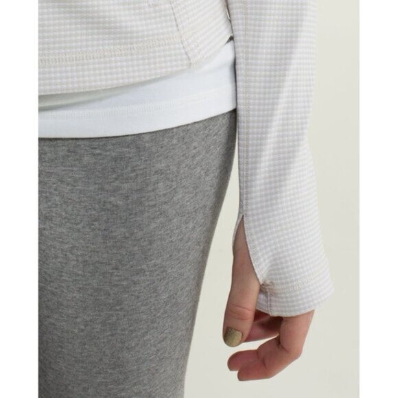 Lululemon Forme Full Zip Jacket Gingham Plaid Dune White Size 8 Activewear - Picture 15 of 16